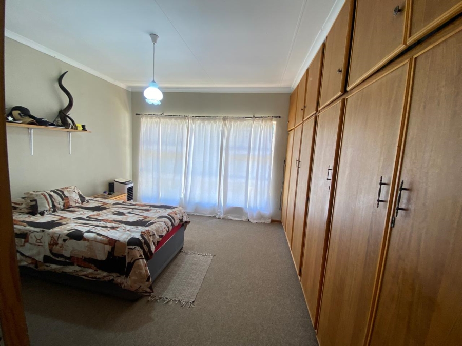 2 Bedroom Property for Sale in Pellissier Free State